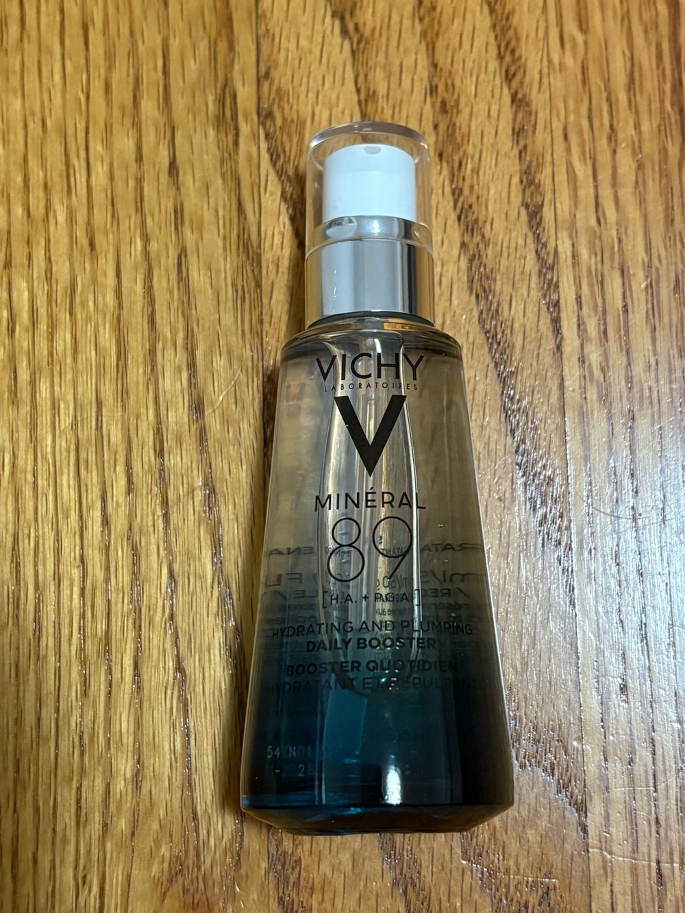 Vichy Mineral 89 Hydrating & Plumping Daily Booster